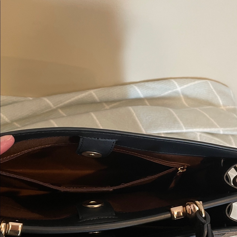 Coach Signature Brown and Black Satchel - Picture 6 of 7